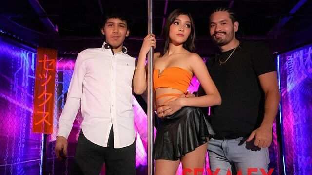 Жалаңаш Диана Рамирес